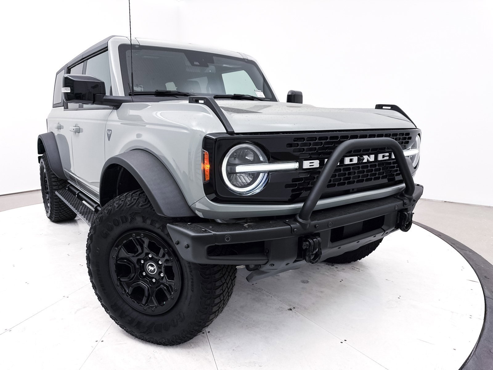 Used 2021 Ford Bronco First Edition image 10