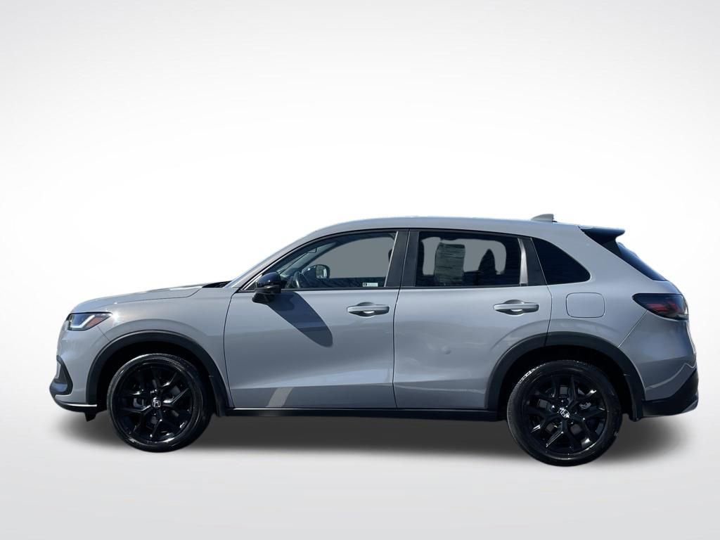 Used 2023 Honda HR-V Sport image 2