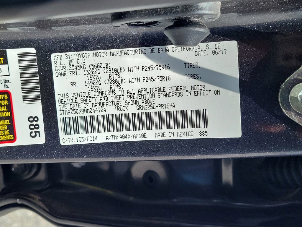 Used 2017 Toyota Tacoma SR5 w/ Tow Package image 28