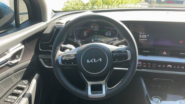 Certified 2025 Kia Sportage EX w/ EX Premium Package image 30