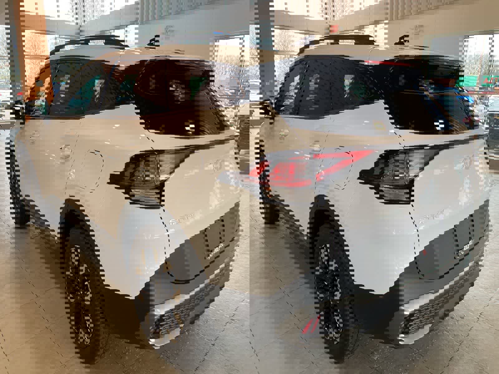 Used 2024 Kia Sportage X-Line w/ X-Line Premium Package image 7