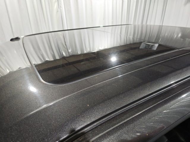 Used 2016 Ford F150 Lariat w/ Equipment Group 502A Luxury image 10