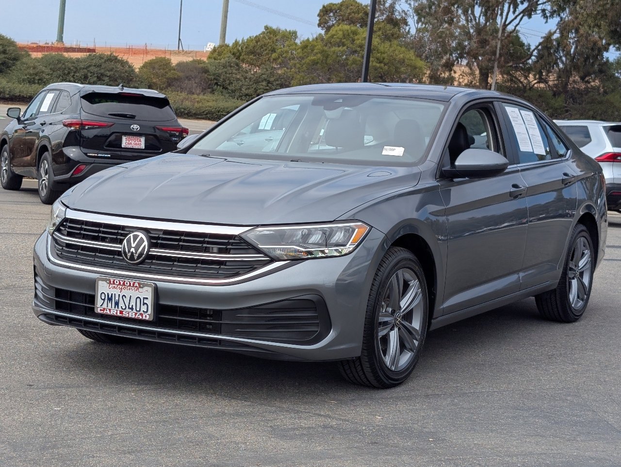 Used 2024 Volkswagen Jetta SE FWD image 10