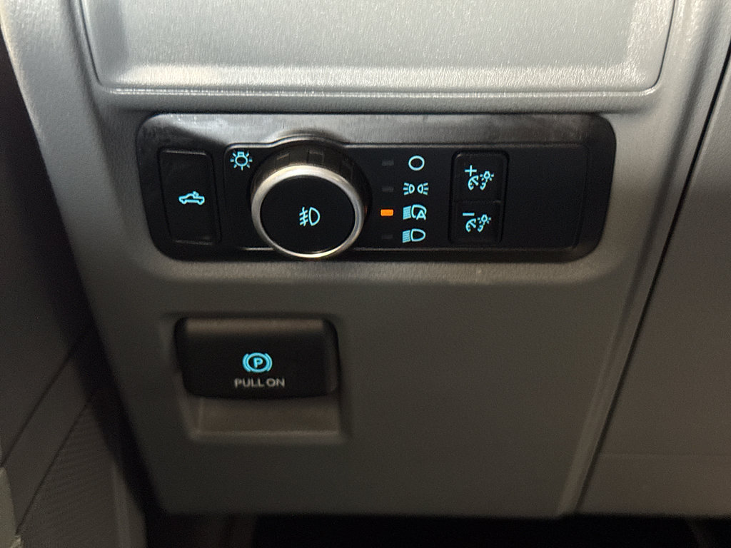 Used 2024 Ford F150 XLT image 33