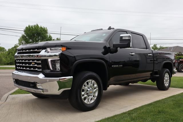 Used 2023 Chevrolet Silverado 2500 LTZ w/ LTZ Convenience Package AWD/4WD image 10