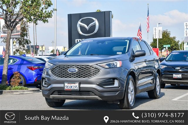 Used 2024 Ford Edge SEL image 3