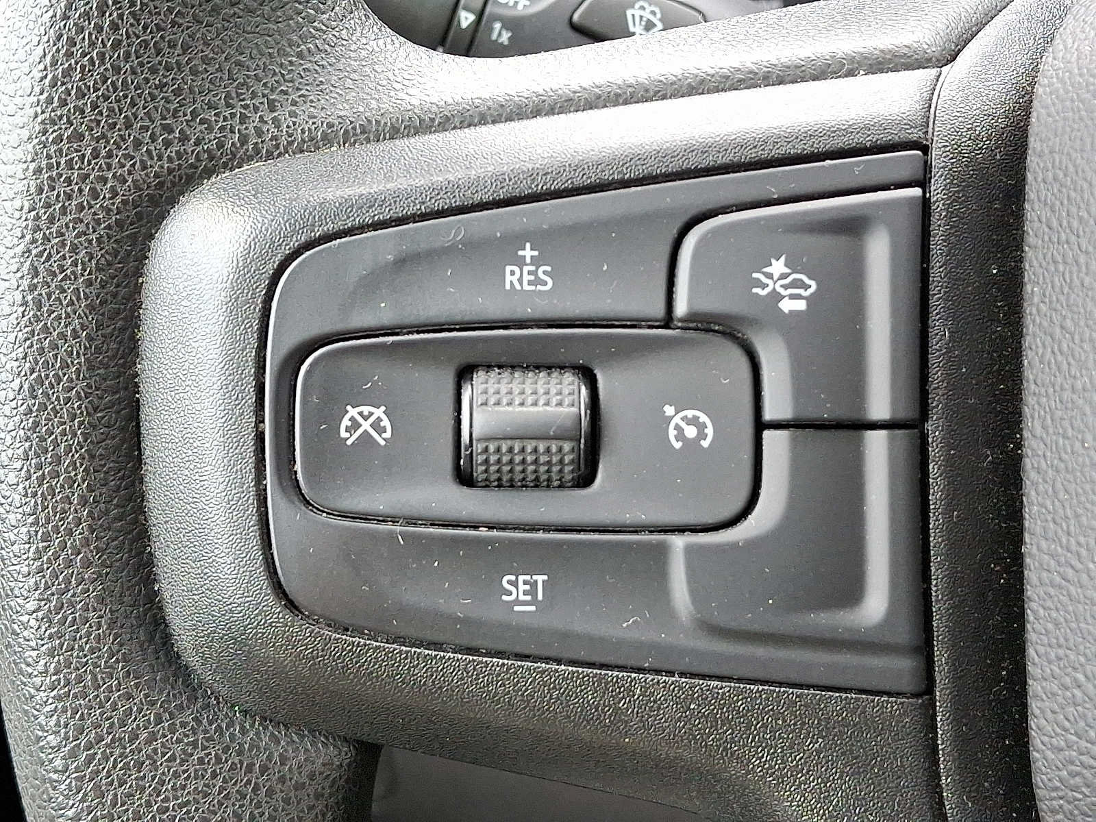 Used 2025 Chevrolet Silverado 1500 Custom Trail Boss AWD/4WD image 21