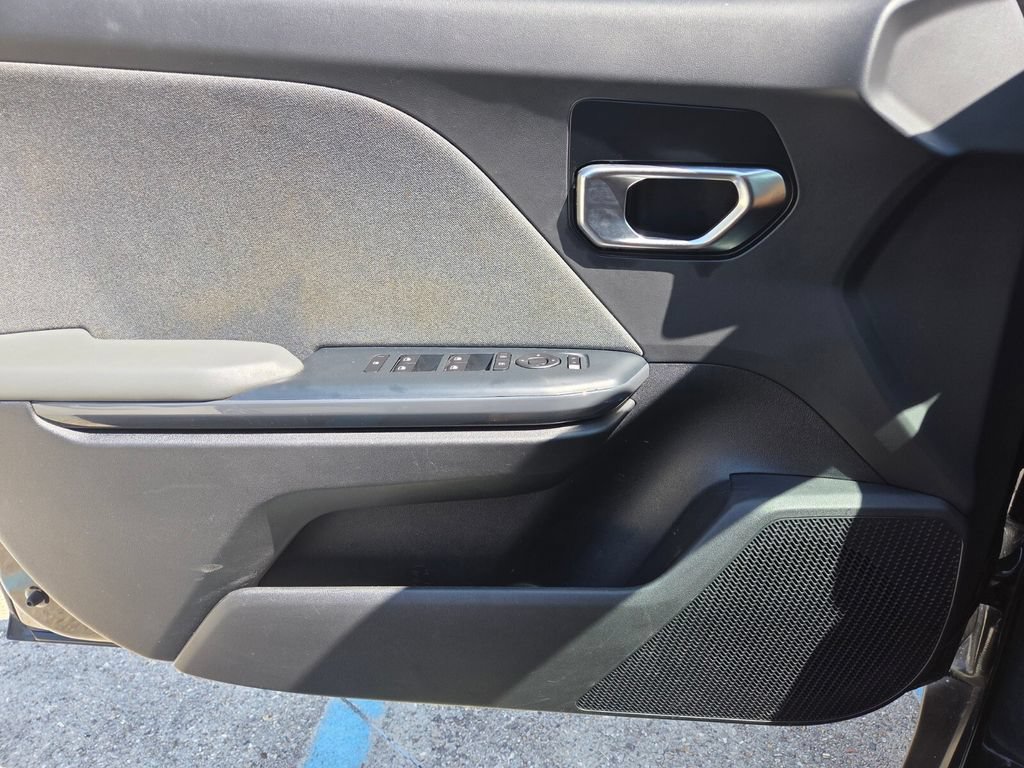 Used 2025 Kia K4 EX FWD image 21