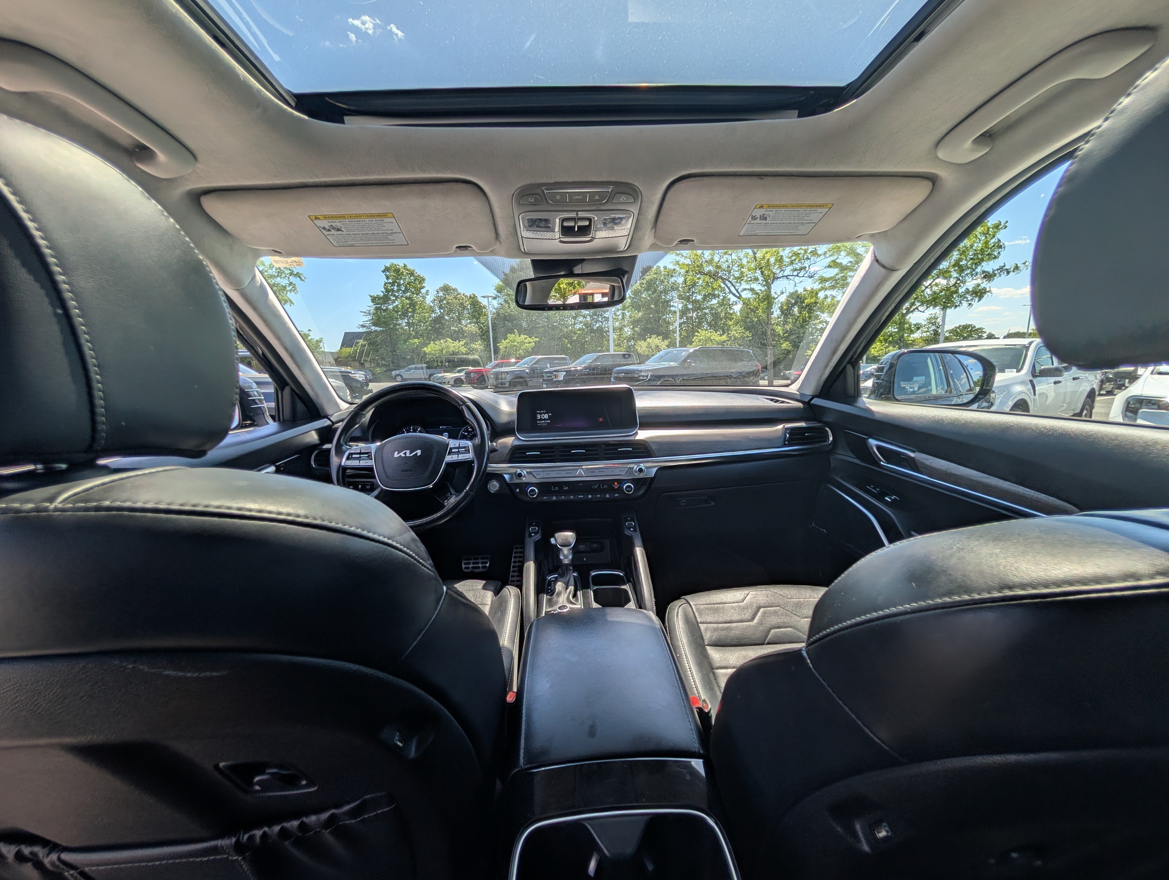 Used 2022 Kia Telluride SX w/ SX Prestige Package AWD/4WD image 18