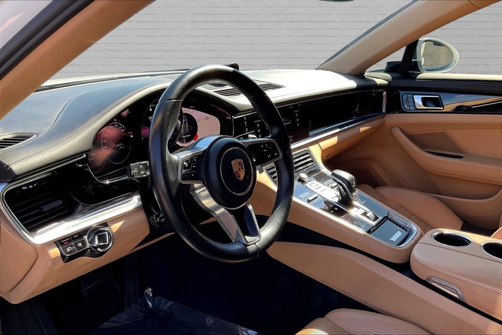 Used 2020 Porsche Panamera w/ Premium Package Plus RWD image 16
