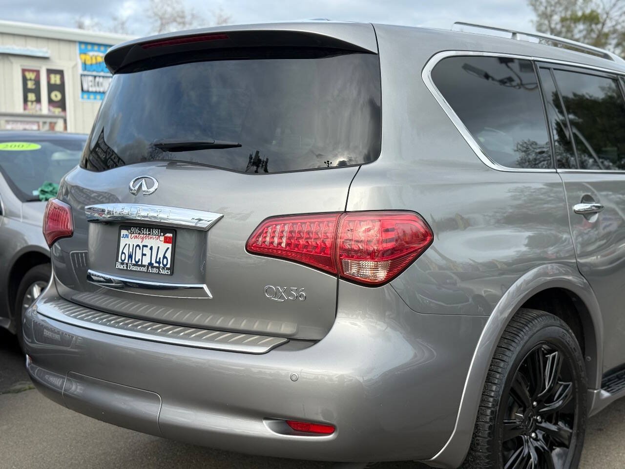 Used 2012 INFINITI QX56 4WD w/ Theater Pkg image 13