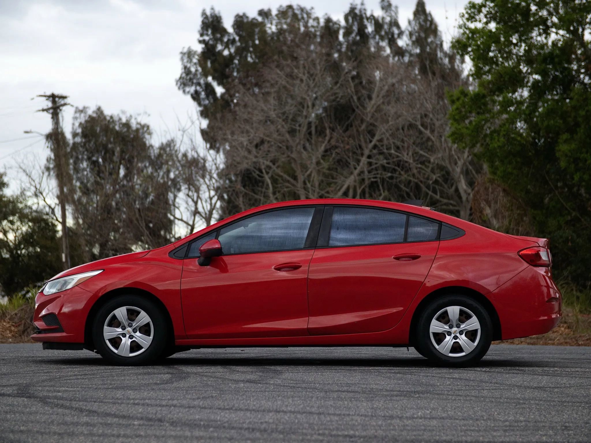 Used 2018 Chevrolet Cruze LS FWD image 12