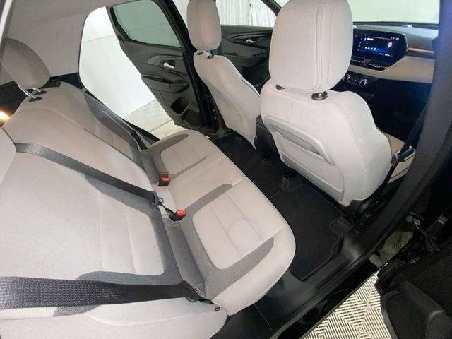 Used 2025 Chevrolet TrailBlazer LT AWD/4WD image 32