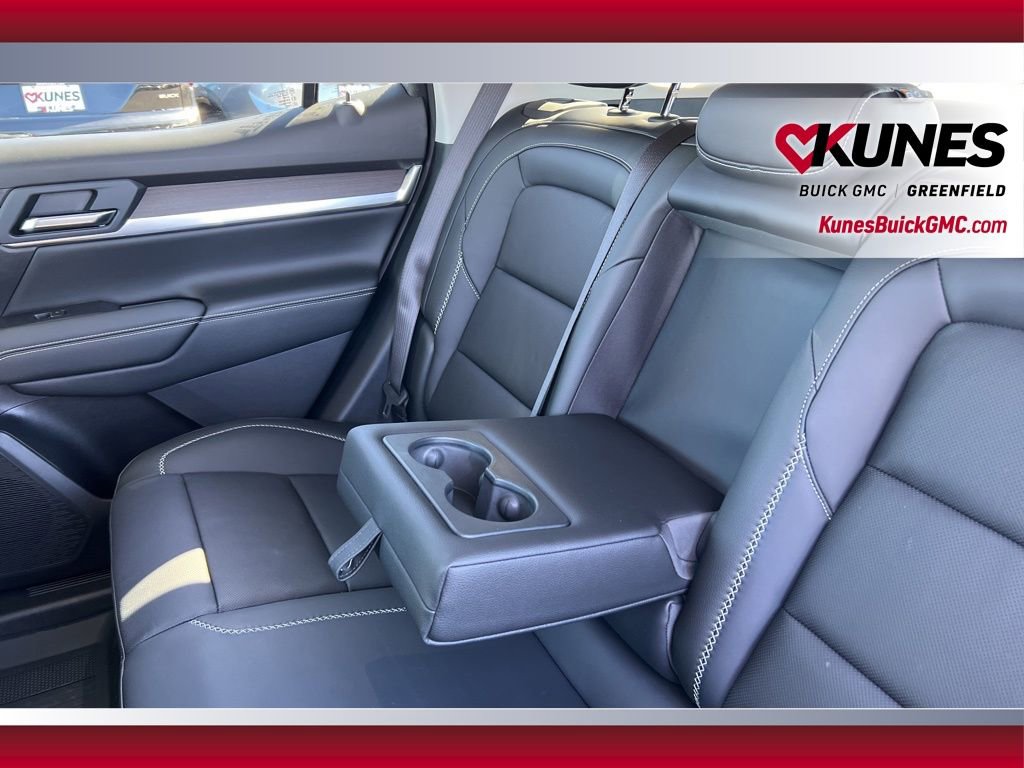 New 2026 GMC Terrain Denali w/ LPO, Floor Liner Package image 37