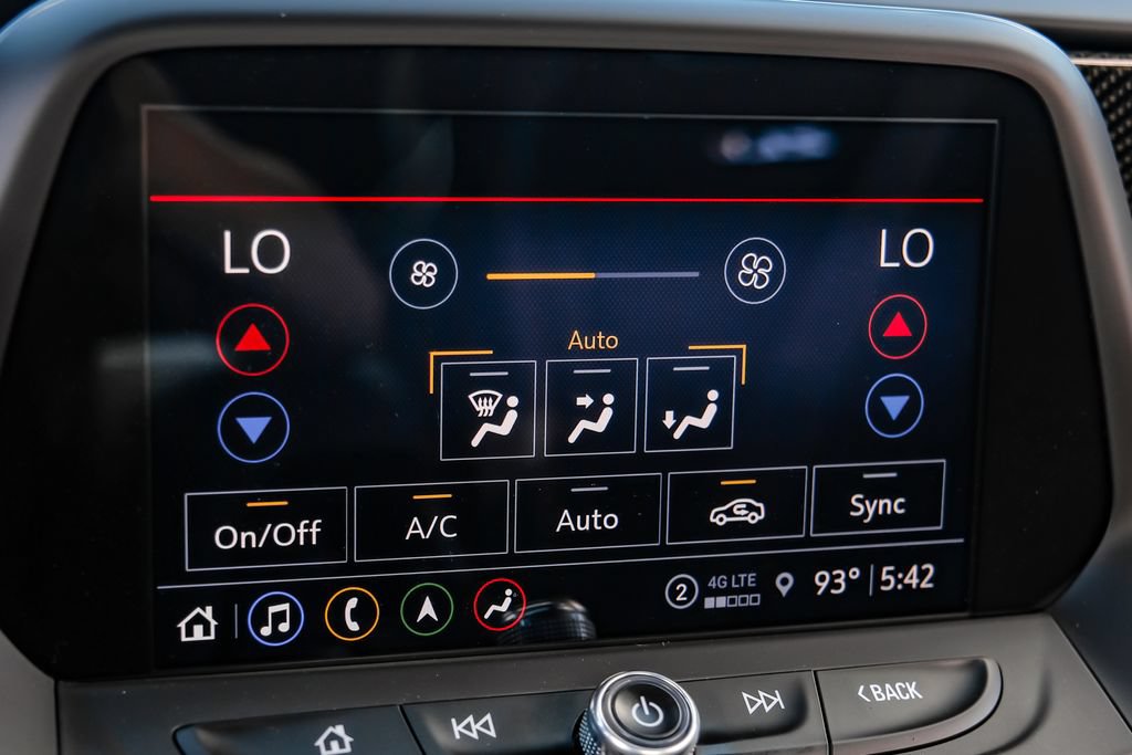 Used 2022 Chevrolet Camaro ZL1 RWD image 34