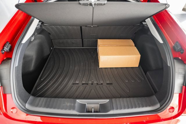 New 2026 Toyota Prius SE image 9