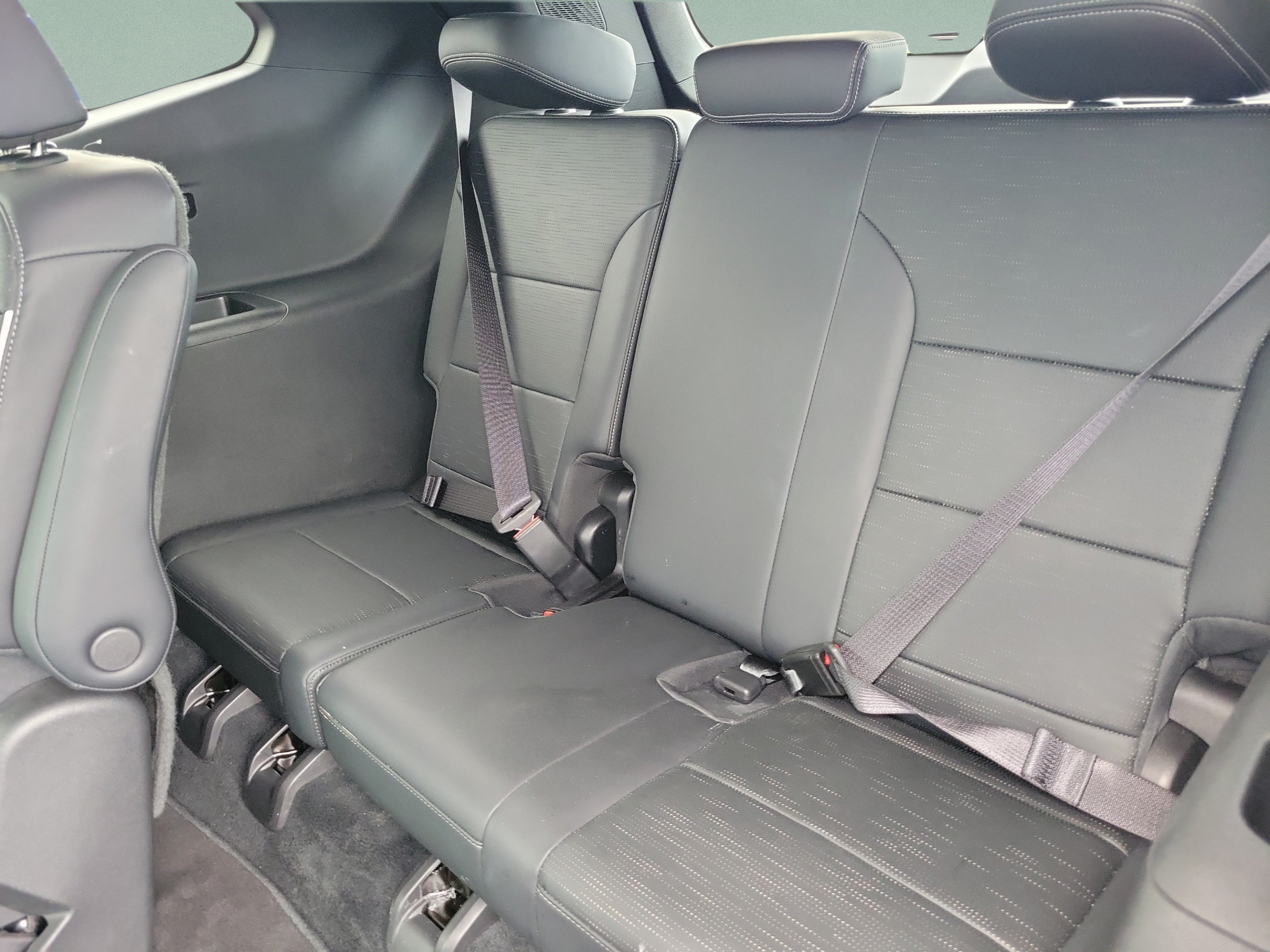 Used 2025 Buick Enclave Sport Touring FWD image 28