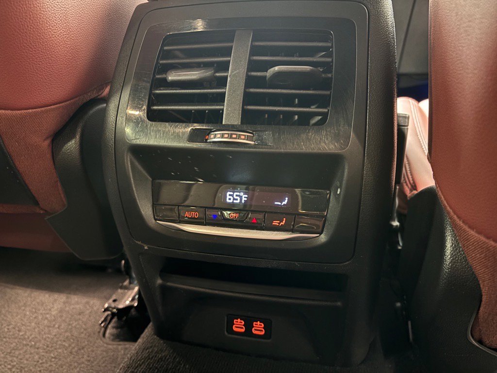 Used 2022 BMW X3 xDrive30i w/ Convenience Package image 38