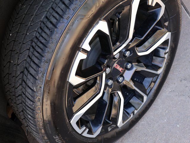 Used 2023 GMC Yukon Denali AWD/4WD image 47