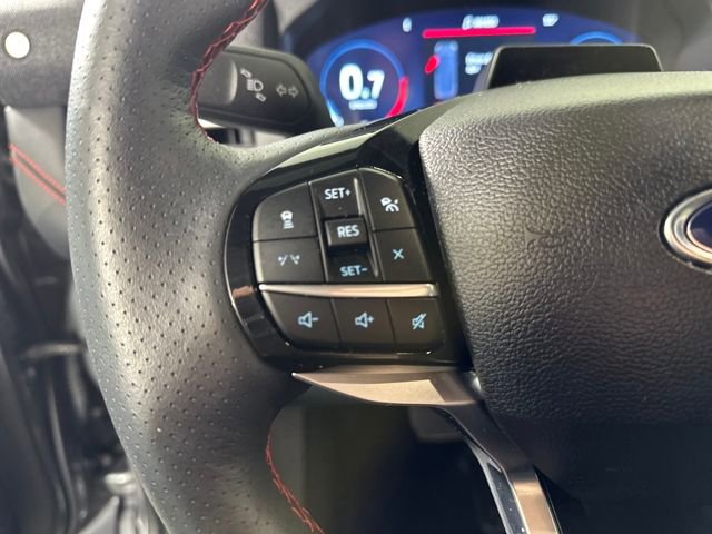 Used 2025 Ford Explorer ST-Line image 15