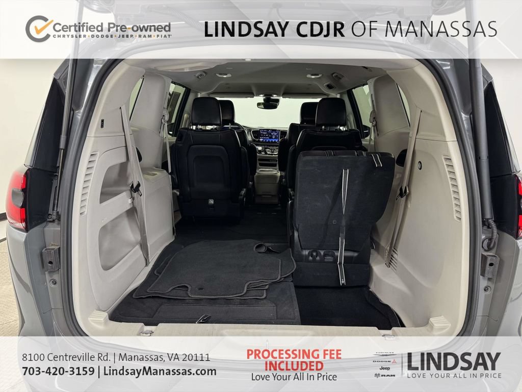 Certified 2023 Chrysler Pacifica Touring-L FWD image 17