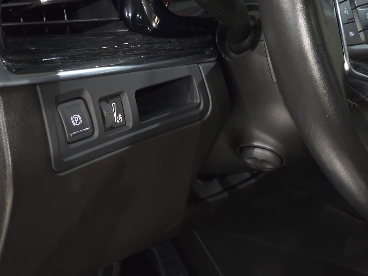 Used 2023 Cadillac XT5 Premium Luxury image 21