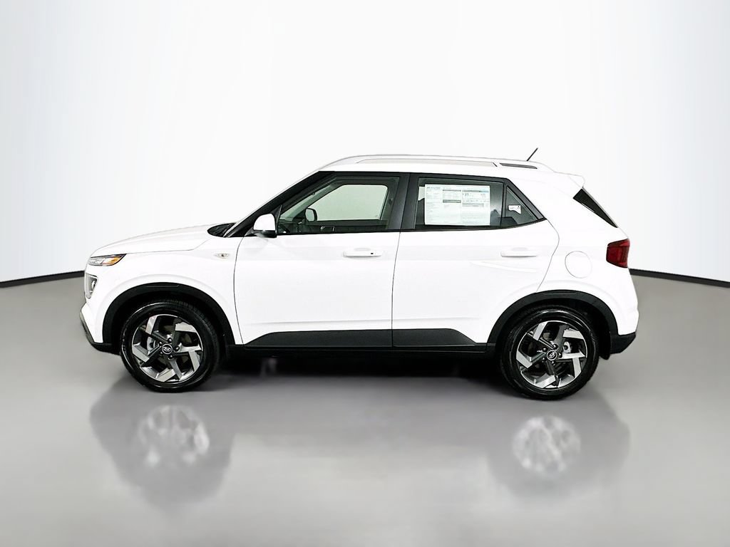 New 2026 Hyundai Venue SEL FWD image 8