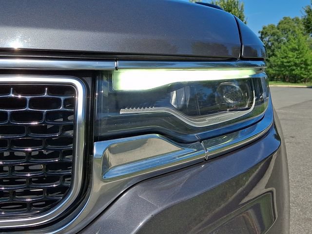 Used 2024 Jeep Wagoneer L Series III w/ Flexible Seating Group AWD/4WD image 9