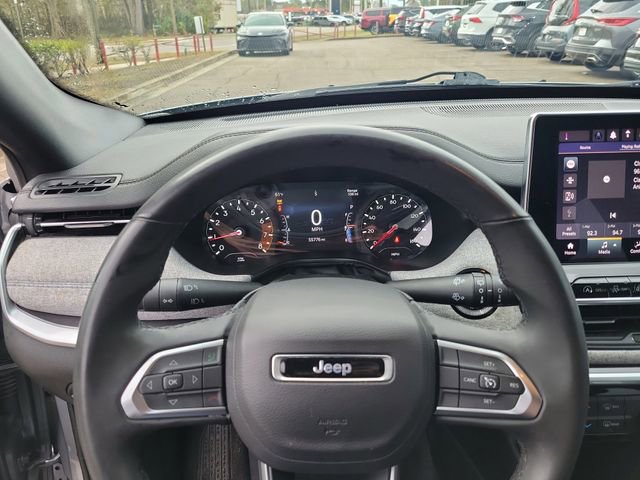 Used 2024 Jeep Compass Latitude w/ Altitude Special Edition AWD/4WD image 19