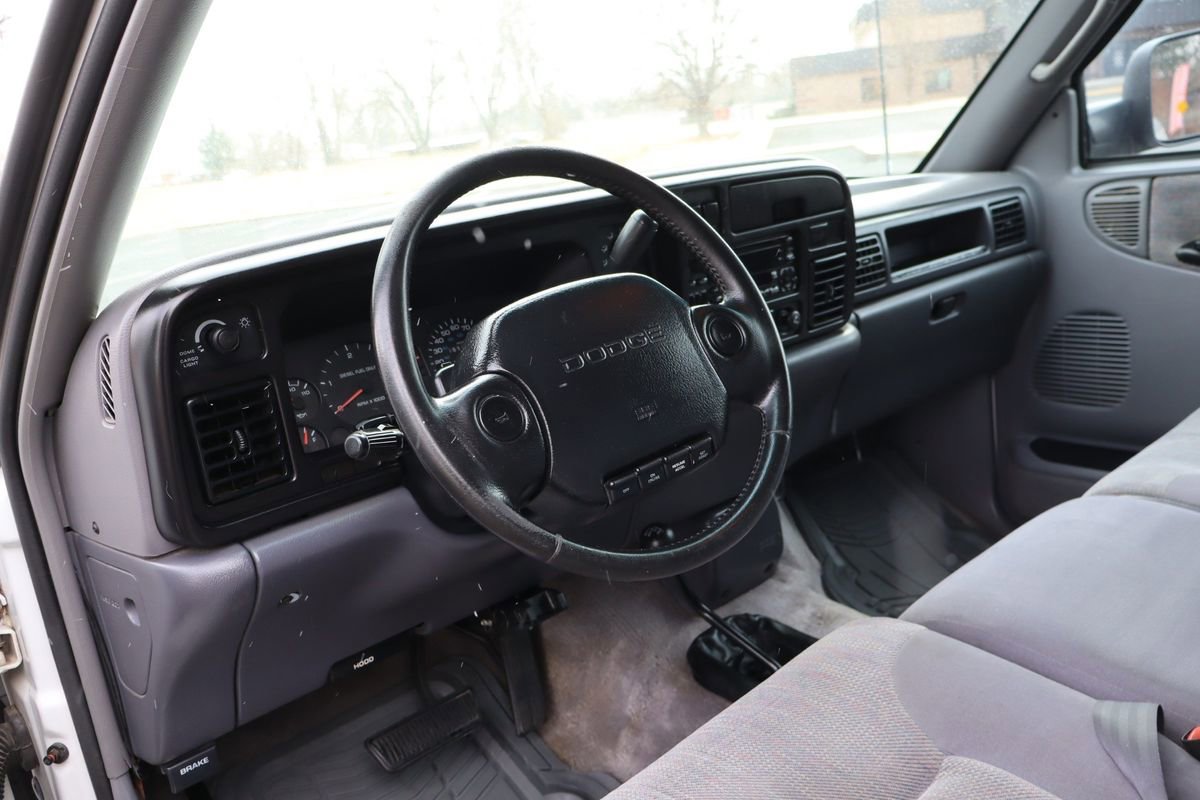 Used 1997 Dodge Ram 3500 Truck ST image 15