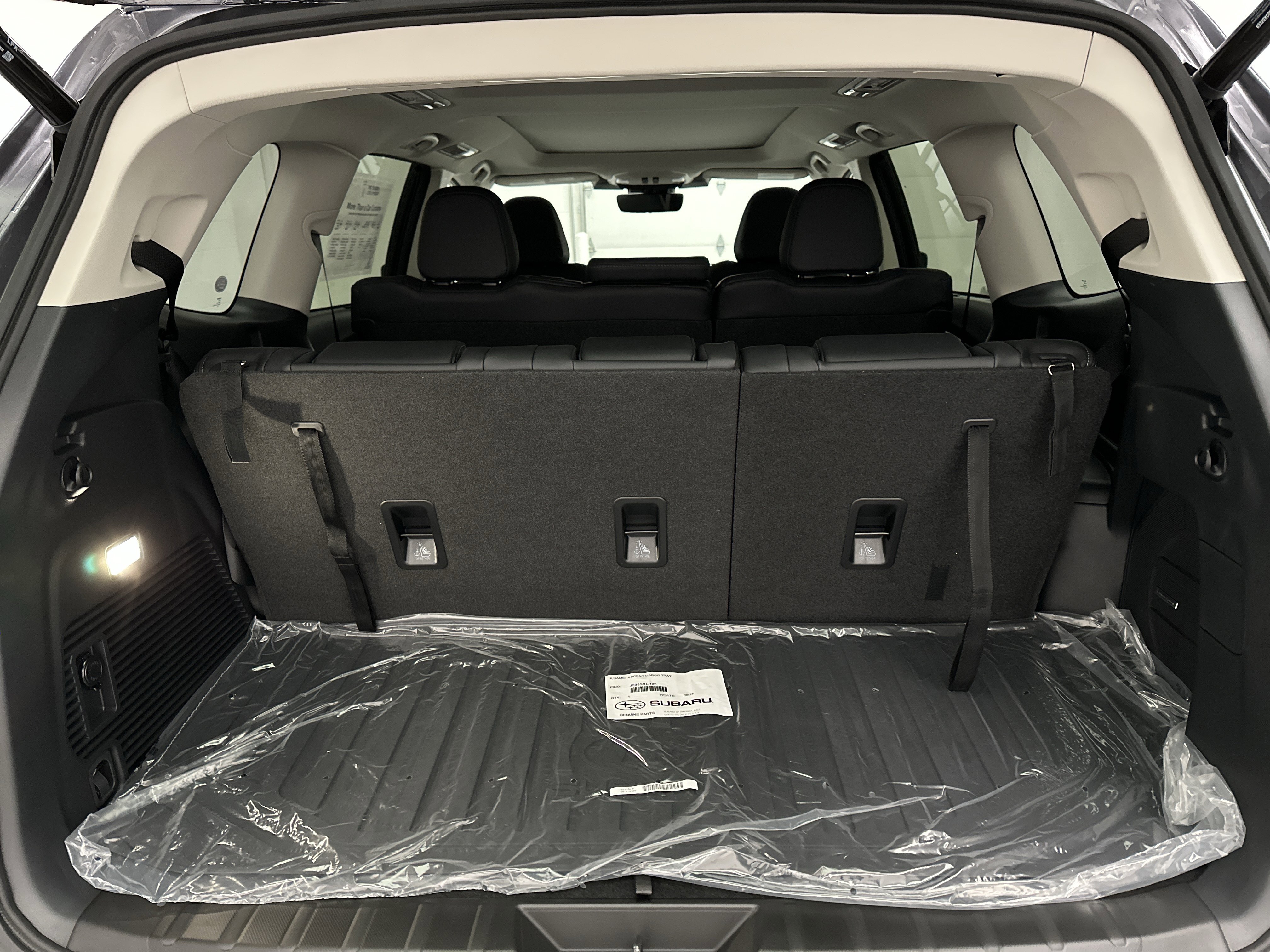 New 2025 Subaru Ascent Limited w/ Popular Package #2 image 14