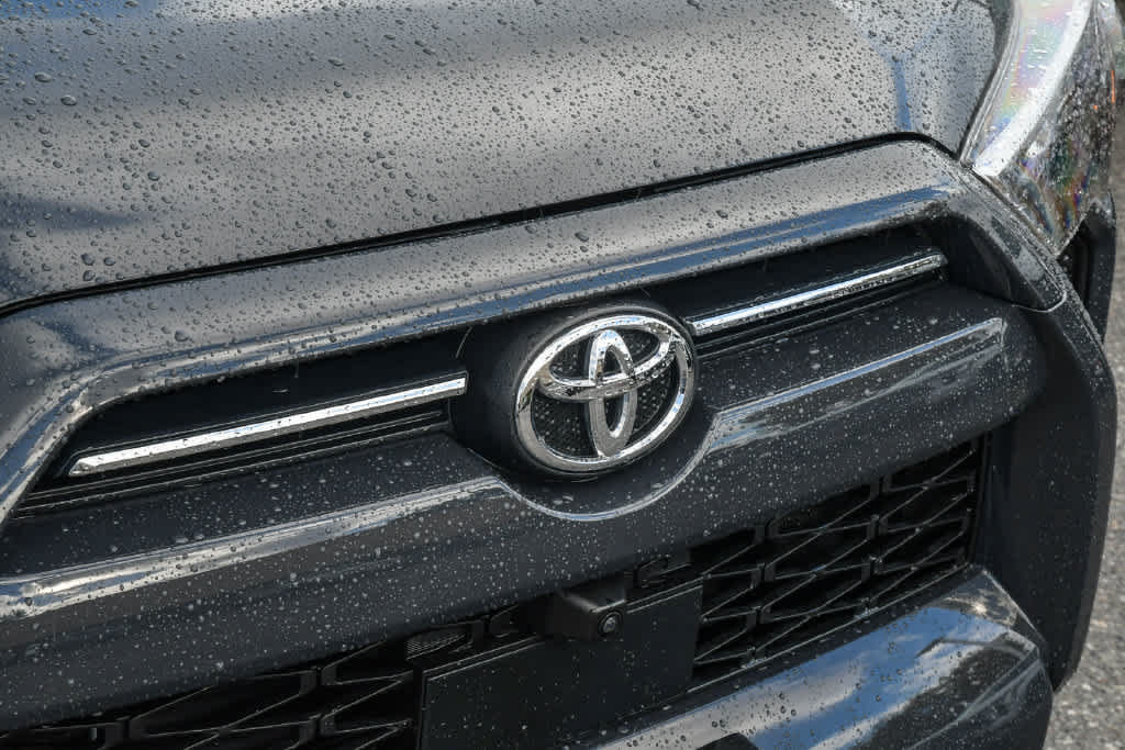 Certified 2024 Toyota 4Runner SR5 Premium w/ Moonroof Package RWD image 5