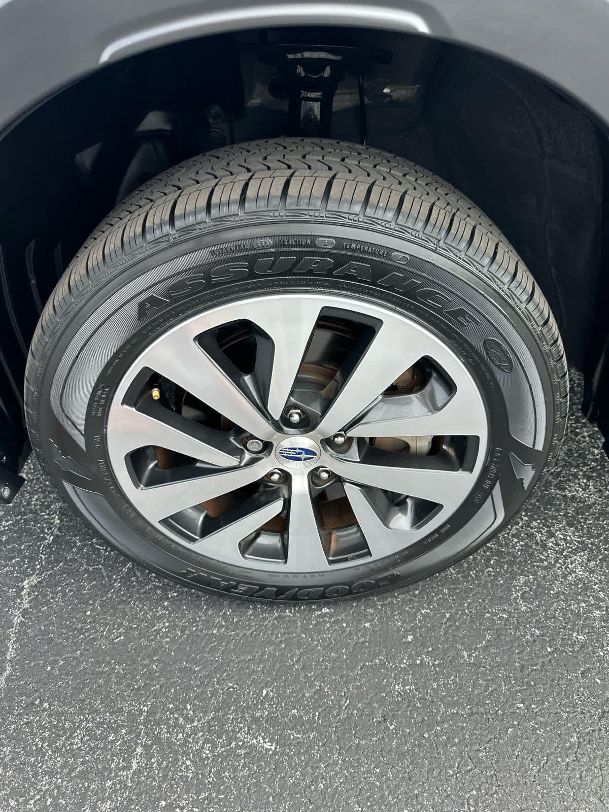 Used 2023 Subaru Outback Premium AWD/4WD image 10