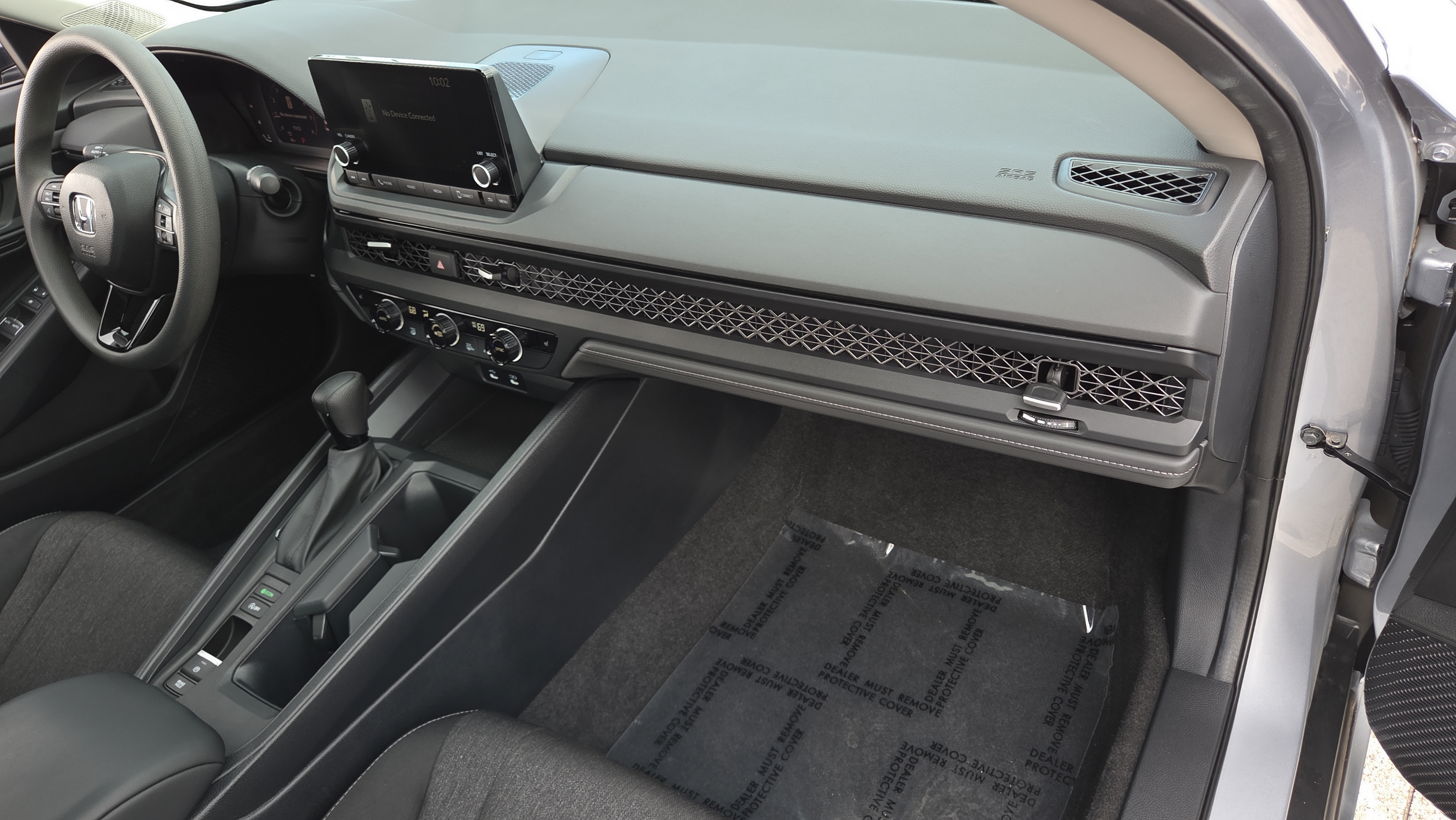 Used 2023 Honda Accord EX image 18