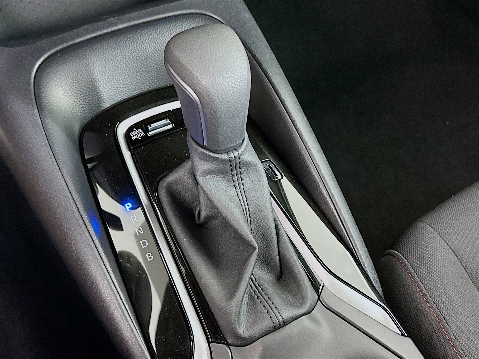 Used 2026 Toyota Corolla SE image 24