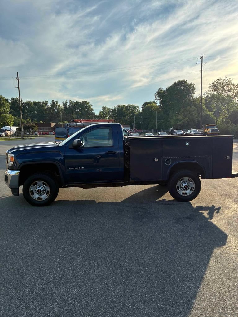 Used 2015 GMC Sierra 2500 4x4 Regular Cab image 1