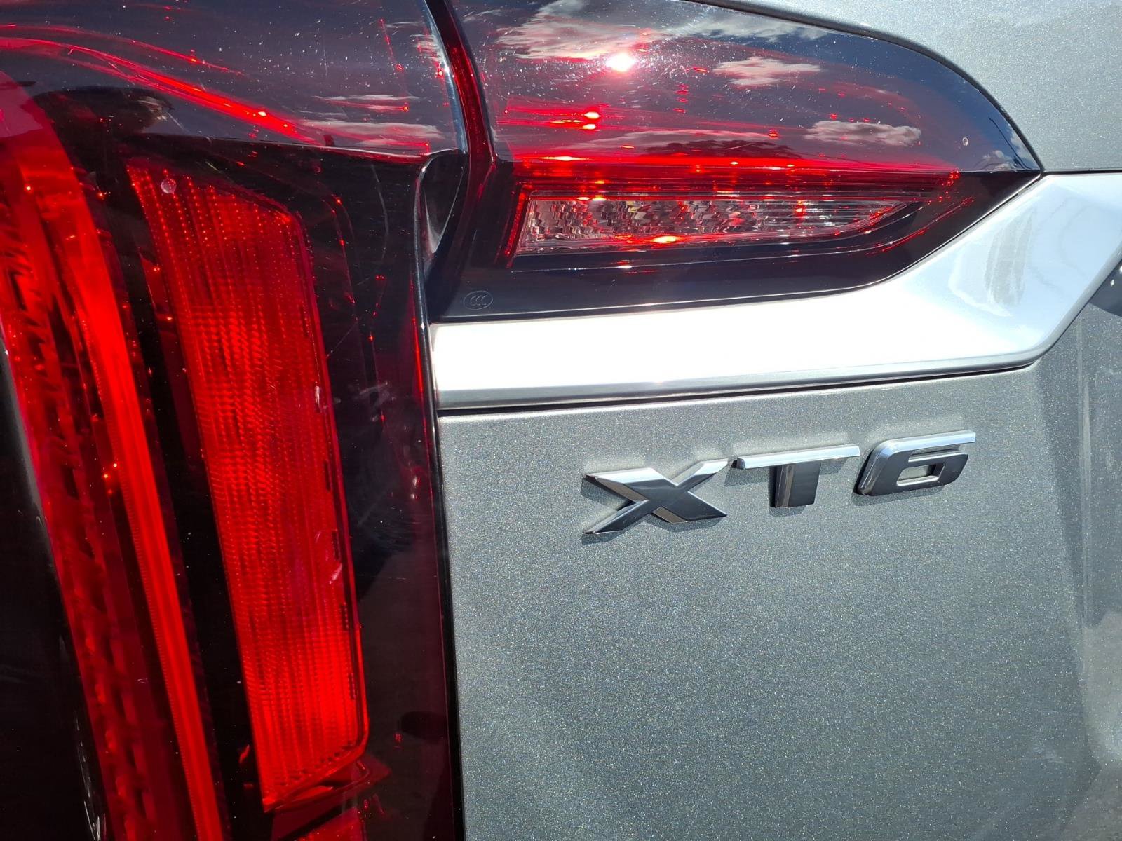 Certified 2023 Cadillac XT6 Premium Luxury AWD/4WD image 7