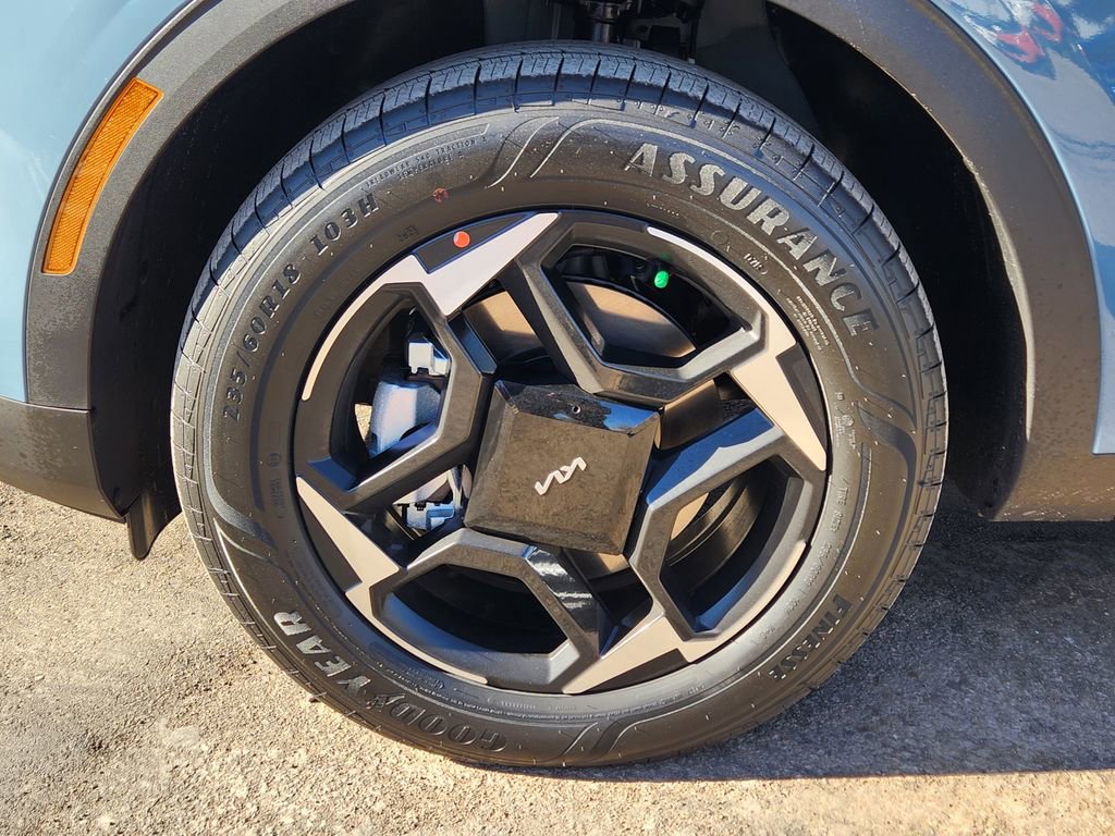 Certified 2026 Kia Sportage EX w/ EX Panoramic Sunroof Package image 10