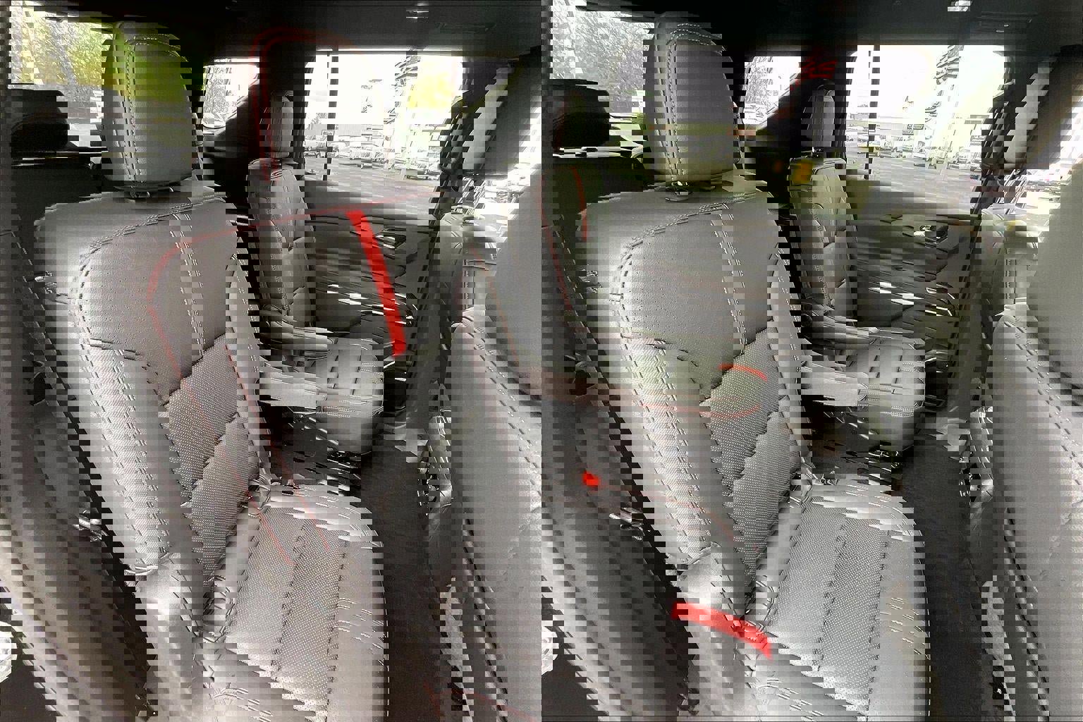 Used 2024 Chevrolet Traverse RS image 24