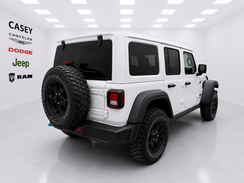 Used 2023 Jeep Wrangler Unlimited w/ Cold Weather Group AWD/4WD image 6