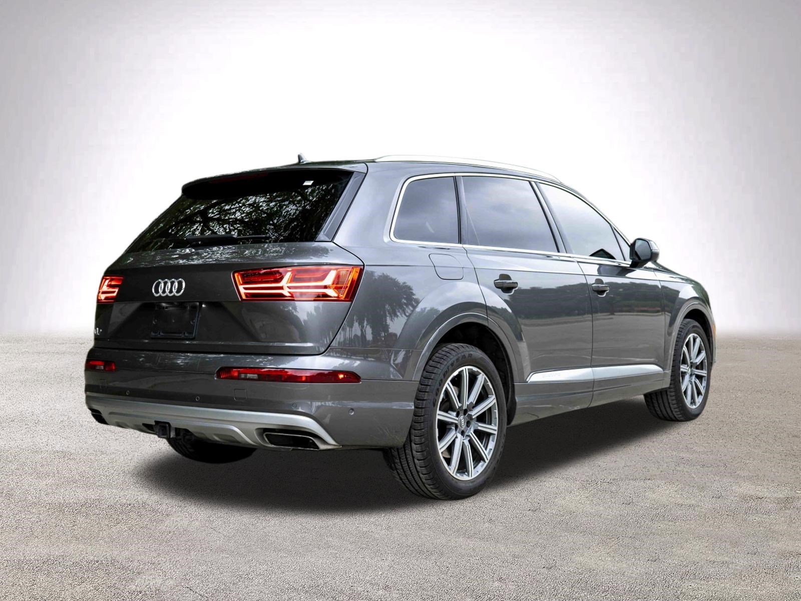 Used 2019 Audi Q7 3.0T Premium Plus AWD/4WD image 9