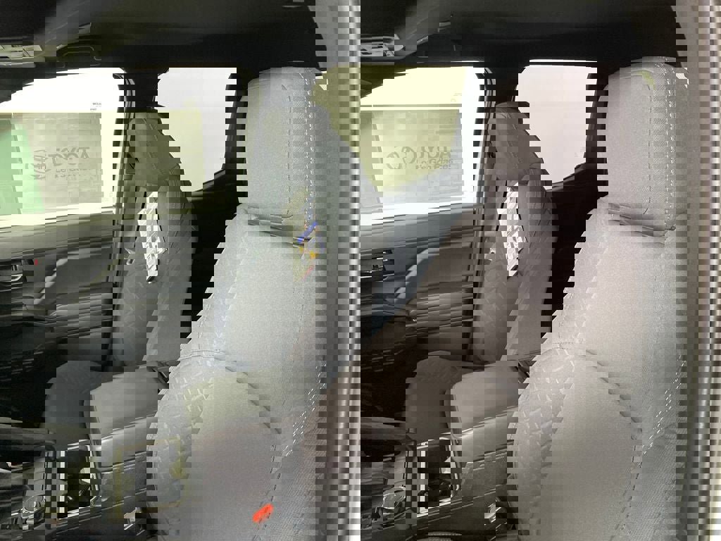 New 2024 Toyota Tacoma SR5 w/ SR5 Upgrade Package image 9