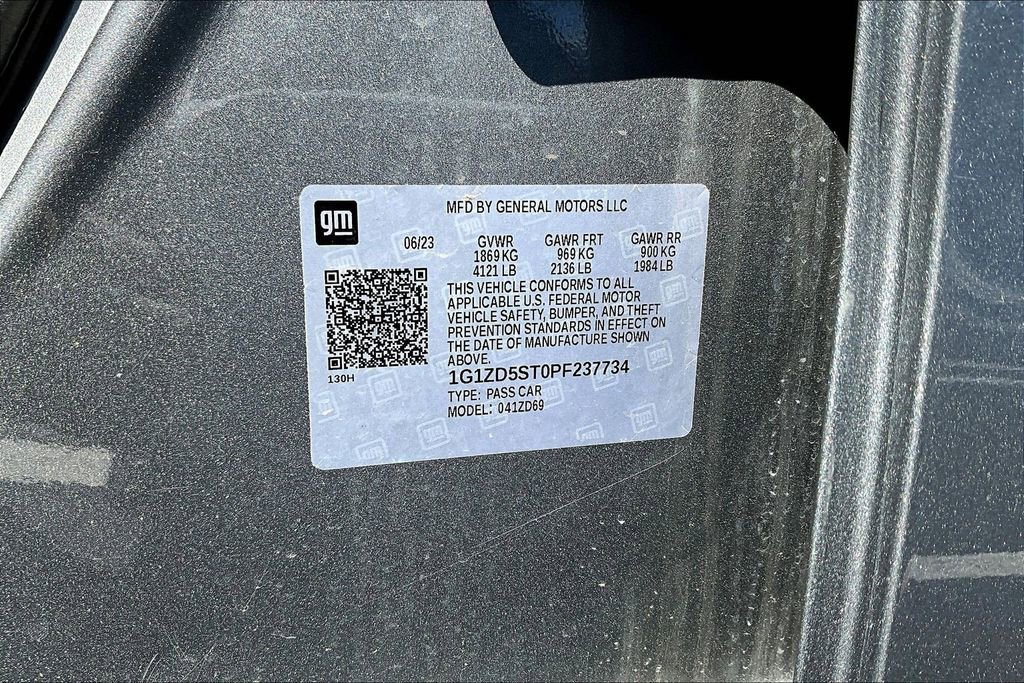 Used 2023 Chevrolet Malibu LT FWD image 16