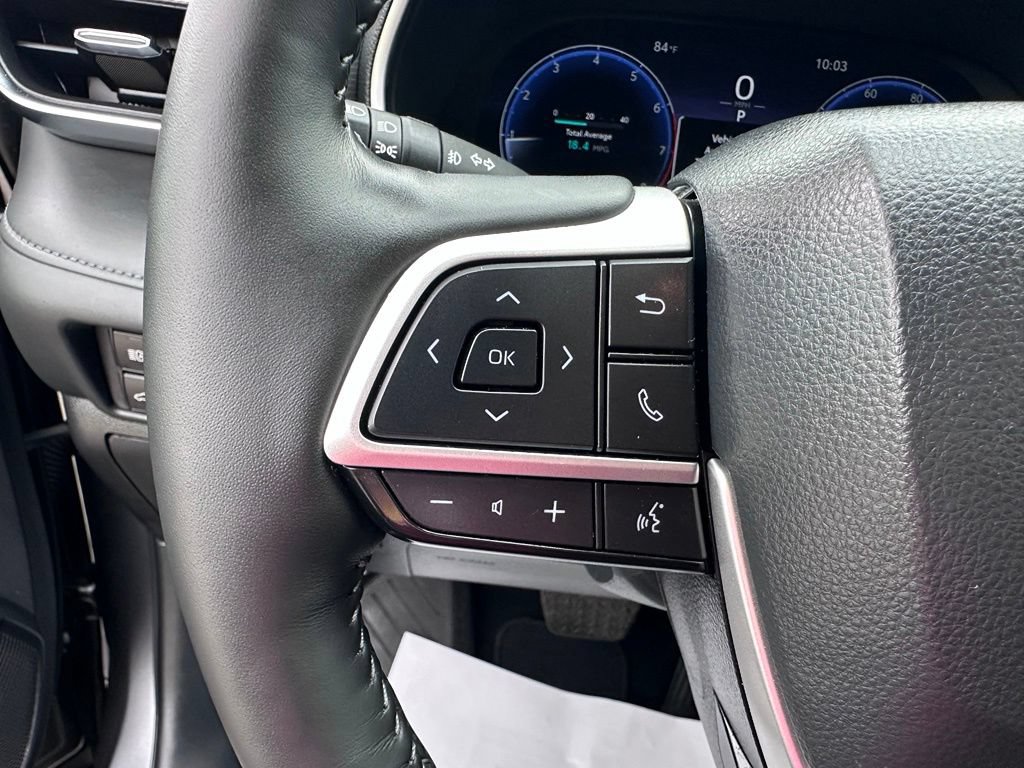 Certified 2024 Toyota Highlander Platinum AWD/4WD image 20