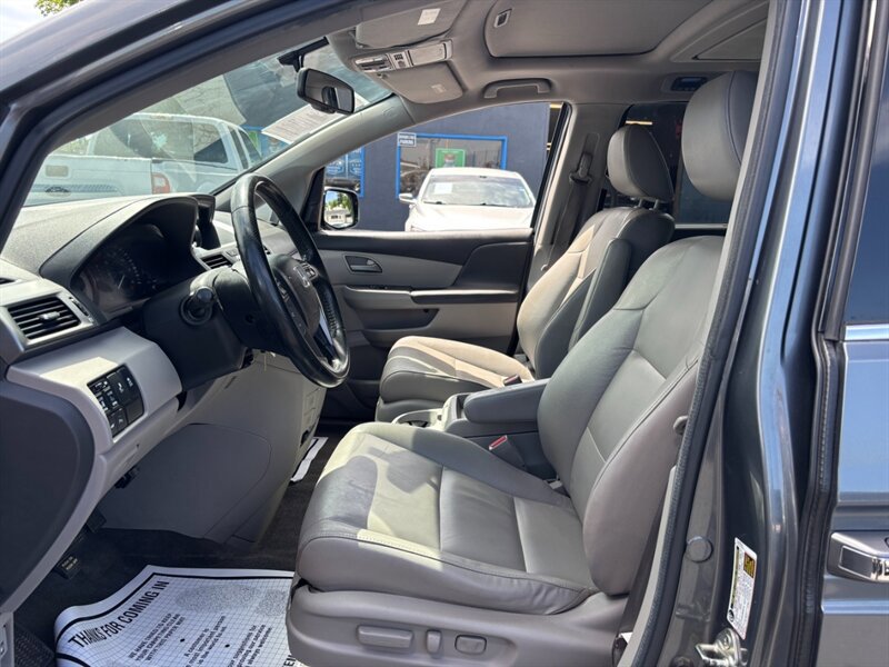 Used 2012 Honda Odyssey Touring image 10