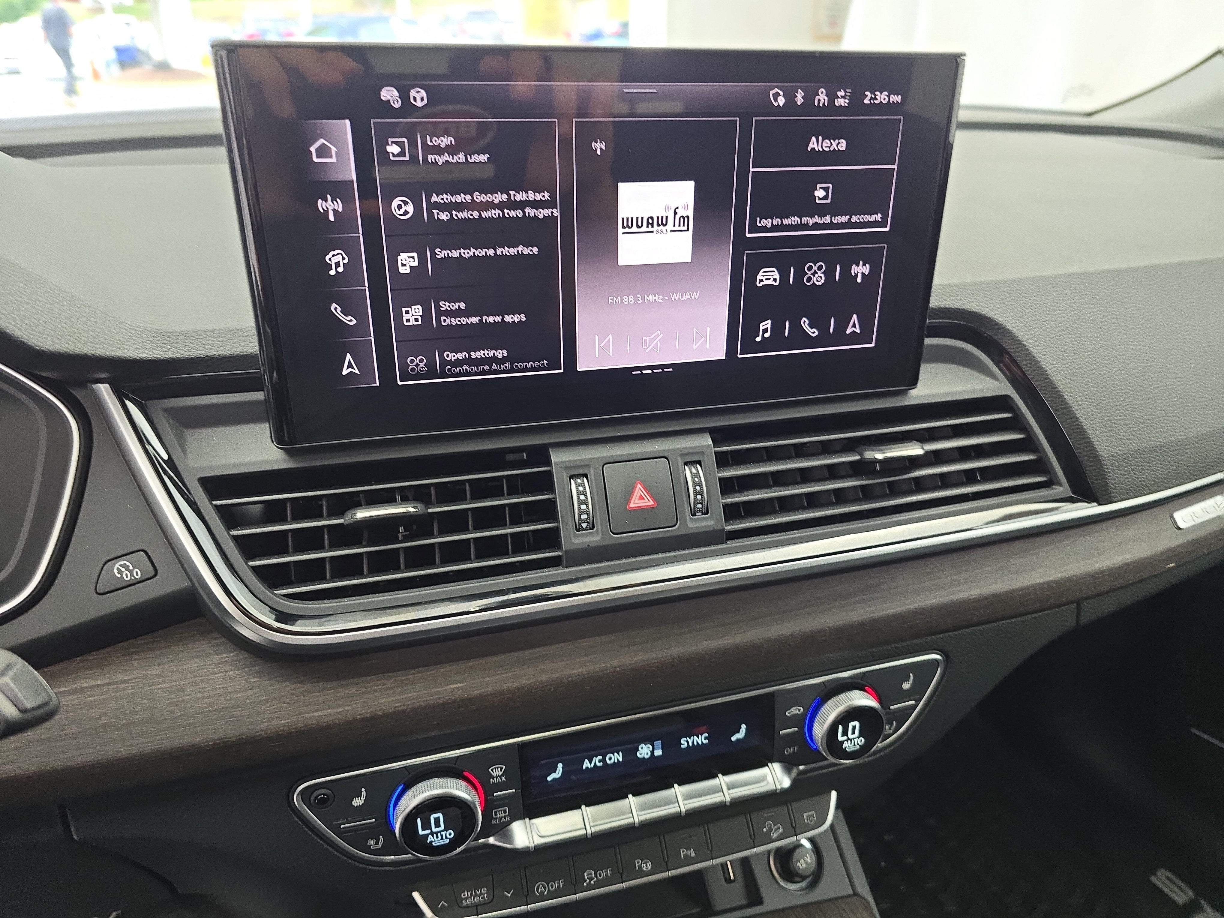 Used 2024 Audi Q5 2.0T Prestige w/ Prestige Package AWD/4WD image 20