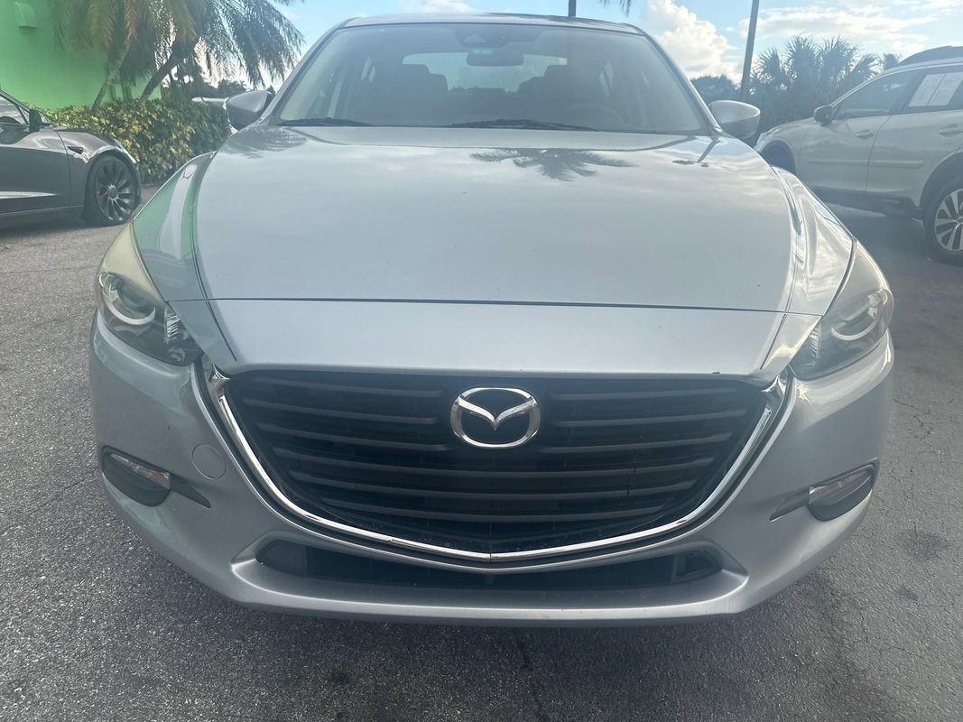 Used 2018 MAZDA MAZDA3 Sport w/ Preferred Equipment Package image 9