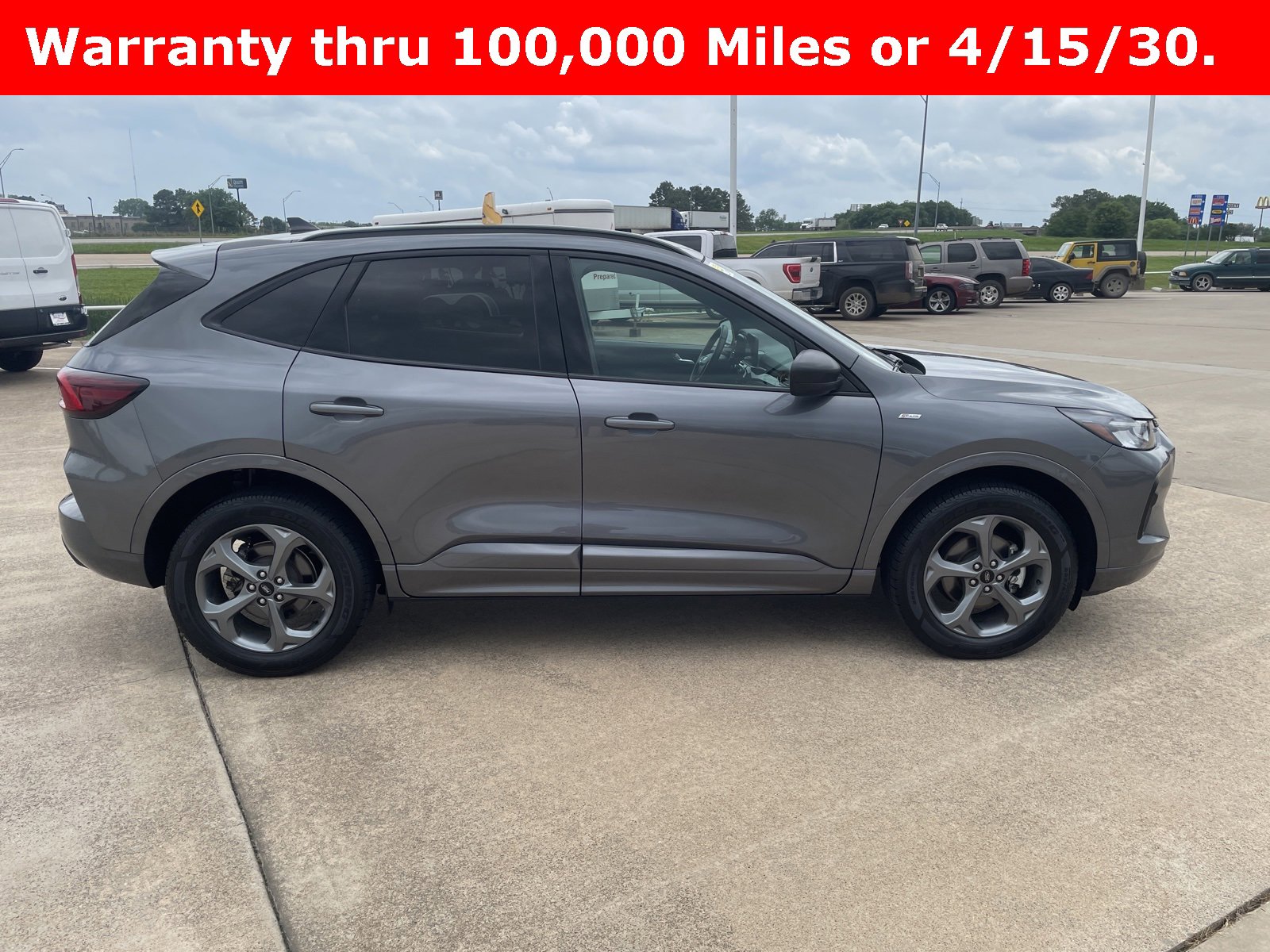 Certified 2023 Ford Escape ST-Line image 4