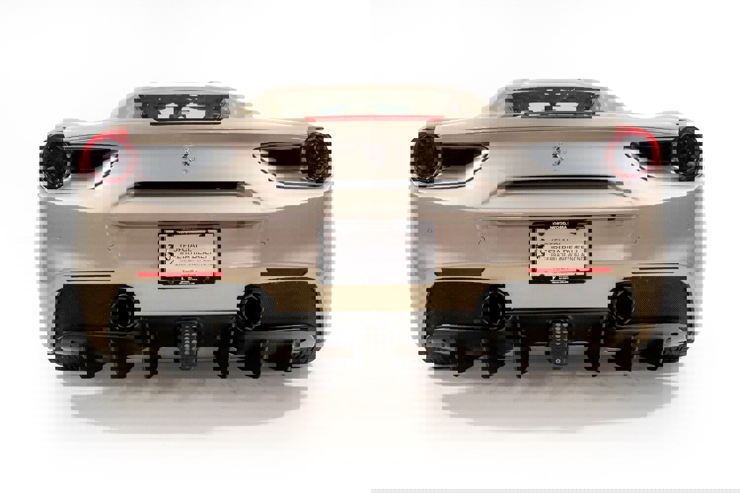 Used 2018 Ferrari 488 Spider image 8