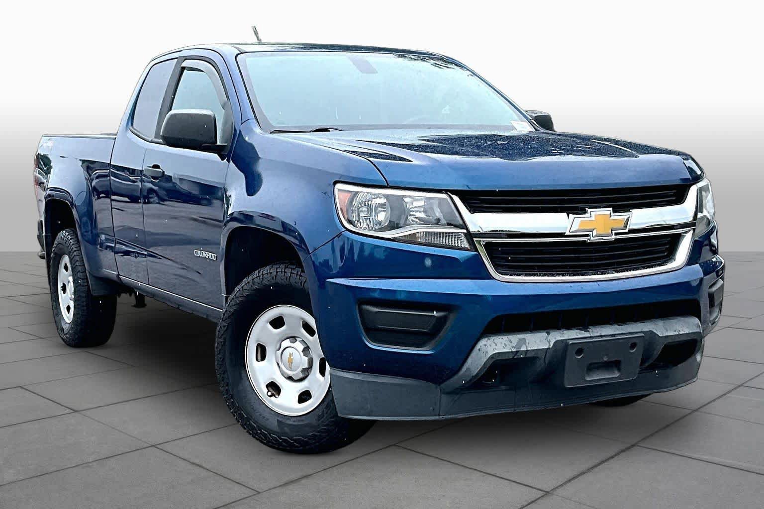 Used 2019 Chevrolet Colorado W/T w/ WT Convenience Package AWD/4WD image 3